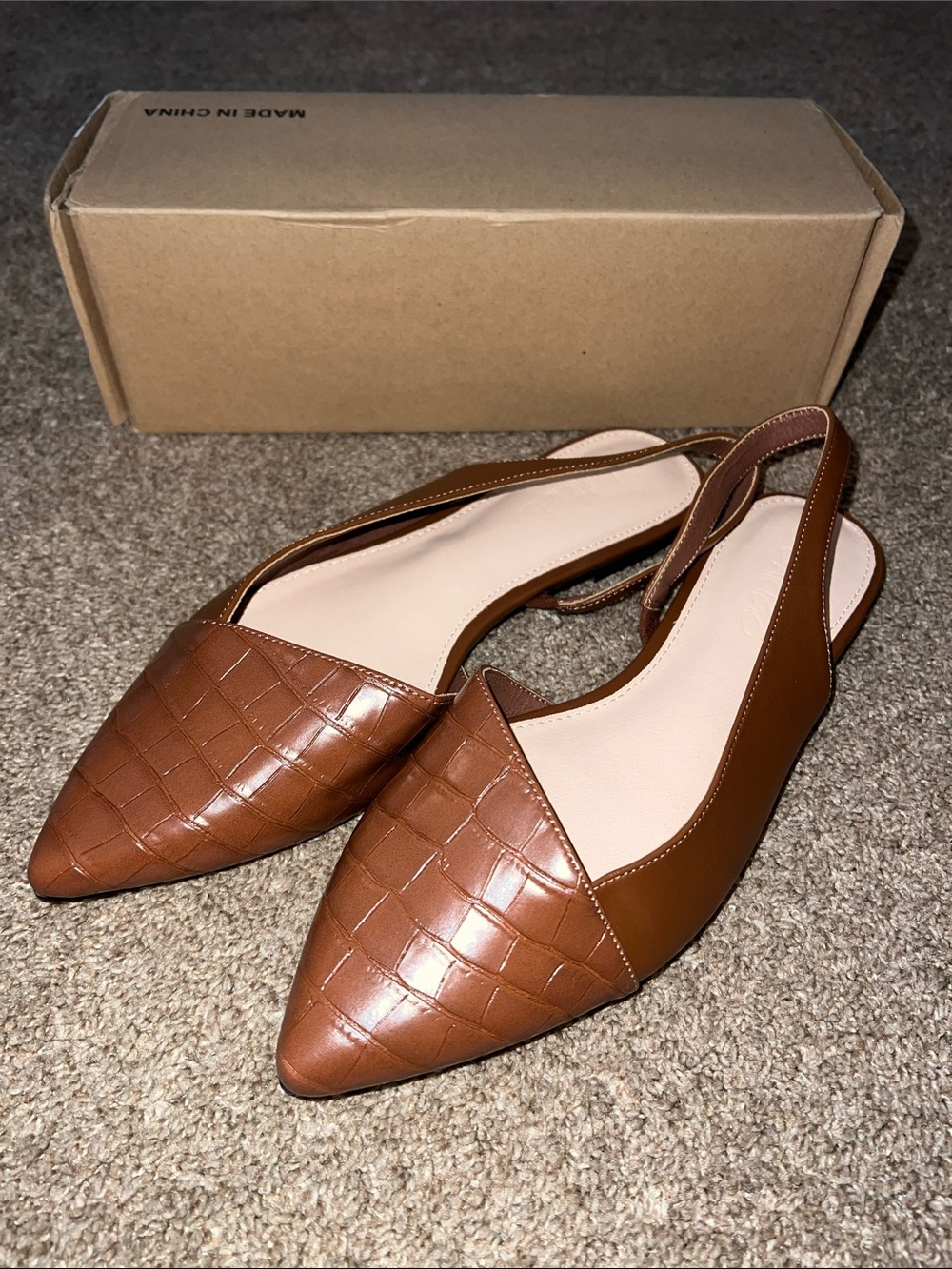 Laicigo Womens Closed Pointed Toe Flats Slingback Flat